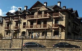 Apartamentos Turisticos Lavedan